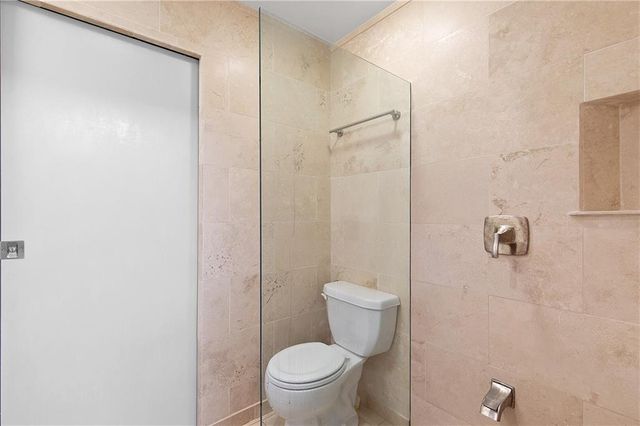 1232 Bernadette Lane NE, Atlanta, GA 30329