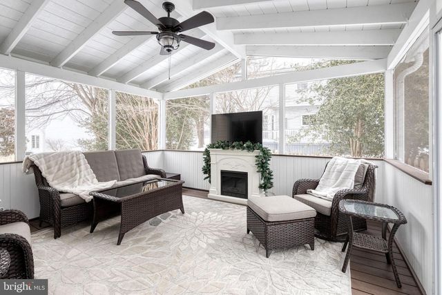 18425 SNOWBERRY WAY, Olney, MD 20832