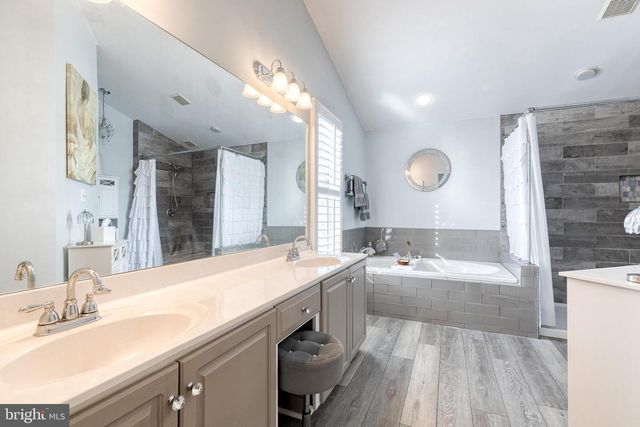 18425 SNOWBERRY WAY, Olney, MD 20832