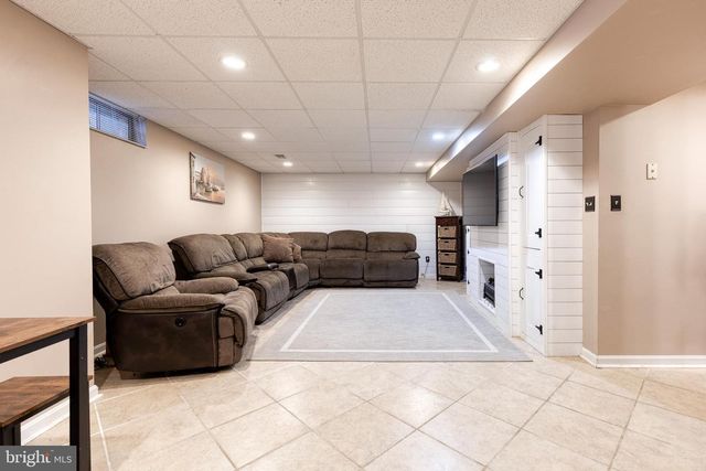 18425 SNOWBERRY WAY, Olney, MD 20832