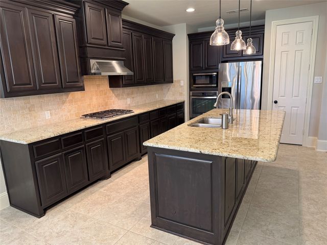 1405 Pitaya Drive, Argyle, TX 76226