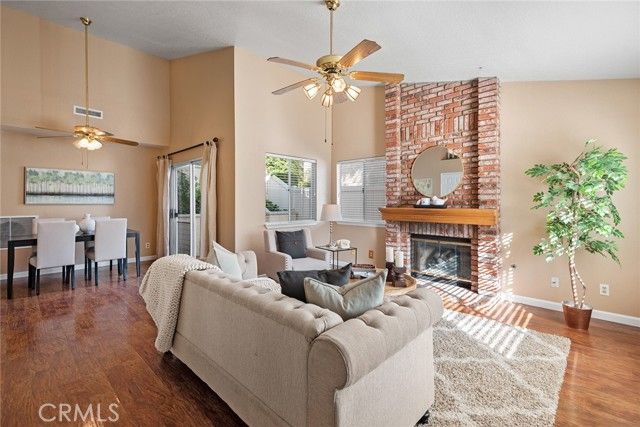 579 Stoney Peak Court, Simi Valley, CA 93065