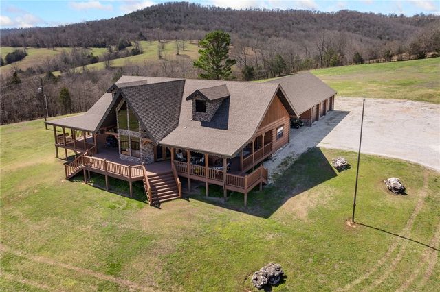 11400 NC 3700, Western Grove, AR 72685