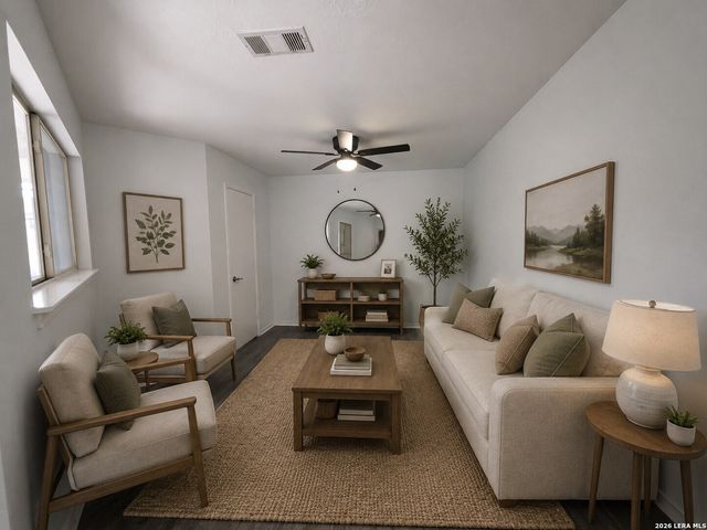 8423 Branch Hollow, Universal City, TX 78148