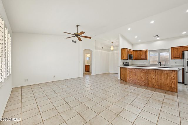 11511 E MILAGRO Avenue, Mesa, AZ 85209