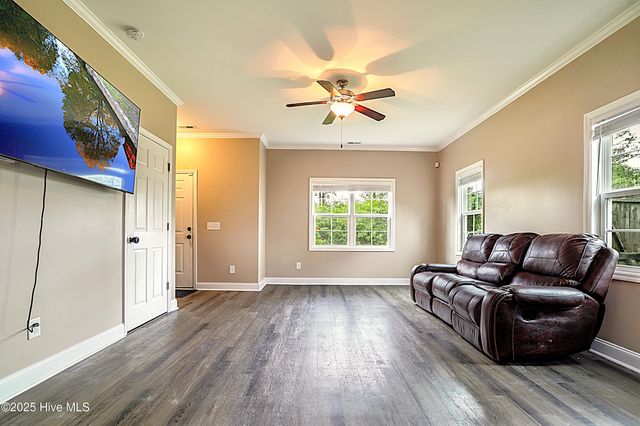 514 Everett Glades, Sneads Ferry, NC 28460