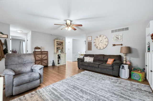 22036 Ash Street, Woodburn, IN 46797