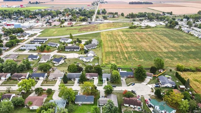 22036 Ash Street, Woodburn, IN 46797