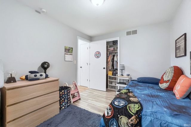 22036 Ash Street, Woodburn, IN 46797