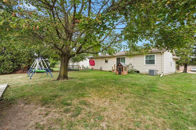 22036 Ash Street, Woodburn, IN 46797