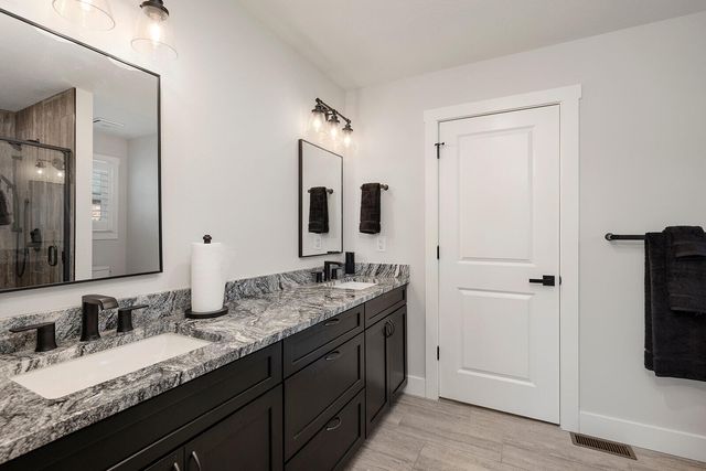 1500 E Silo Ridge Drive, Ozark, MO 65721