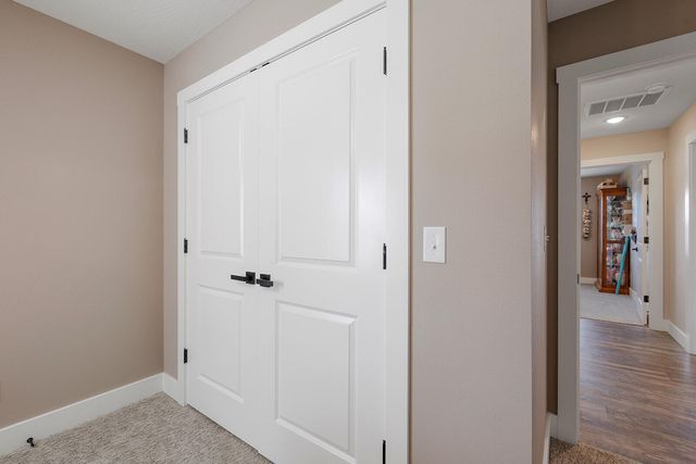 1500 E Silo Ridge Drive, Ozark, MO 65721