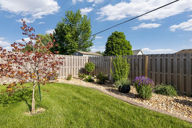 1500 E Silo Ridge Drive, Ozark, MO 65721