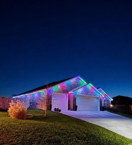 1500 E Silo Ridge Drive, Ozark, MO 65721