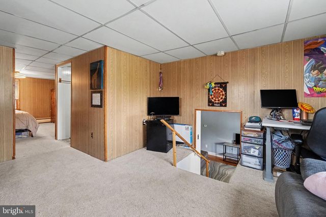 4609 MARBLEHEAD ST, Harrisburg, PA 17109