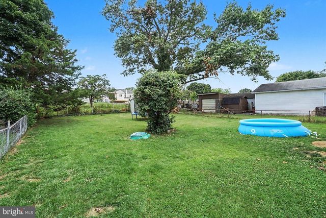 4609 MARBLEHEAD ST, Harrisburg, PA 17109