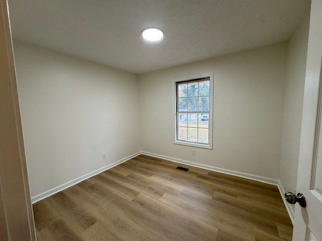 445 Market St, Clarksville, TN 37042