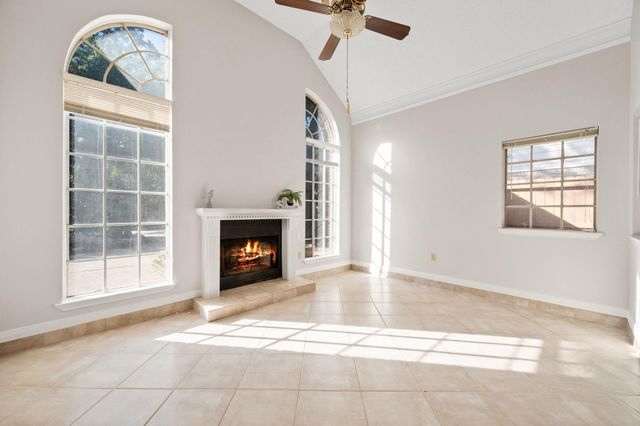 3007 Creek Manor Drive, Kingwood, TX 77339