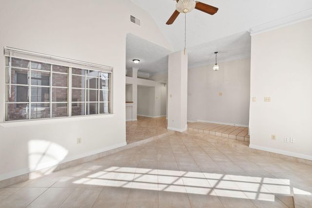 3007 Creek Manor Drive, Kingwood, TX 77339