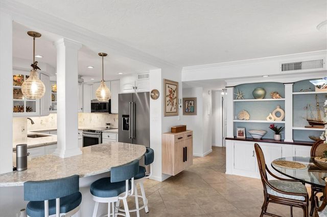 4485 GULF OF MEXICO DRIVE 804, Longboat Key, FL 34228