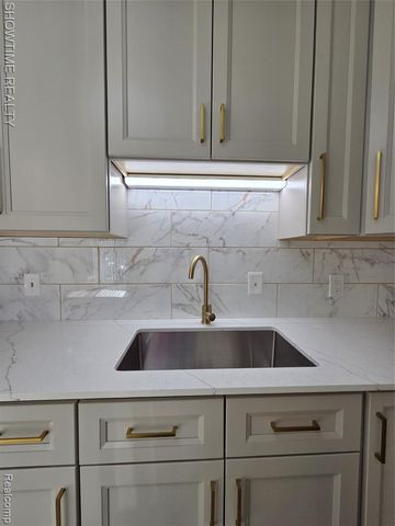 43441 Cape Drive, Sterling Heights, MI 48313