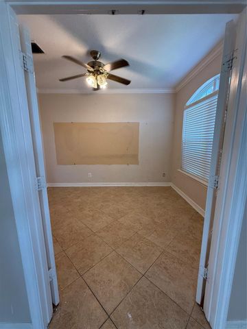 12503 Peppercreek Ln, Pearland, TX 77584