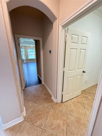12503 Peppercreek Ln, Pearland, TX 77584