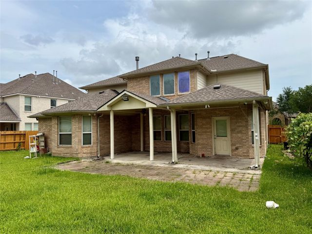 12503 Peppercreek Ln, Pearland, TX 77584