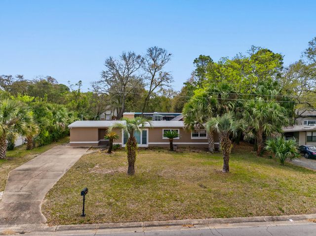 361 NE Gardner Drive, Fort Walton Beach, FL 32548