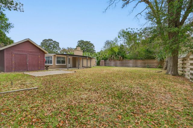 361 NE Gardner Drive, Fort Walton Beach, FL 32548