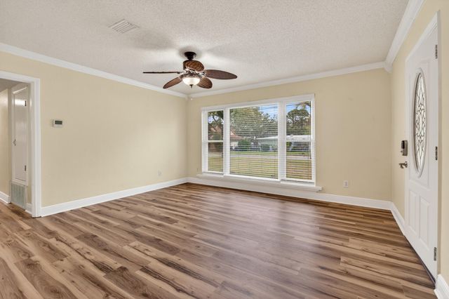 361 NE Gardner Drive, Fort Walton Beach, FL 32548