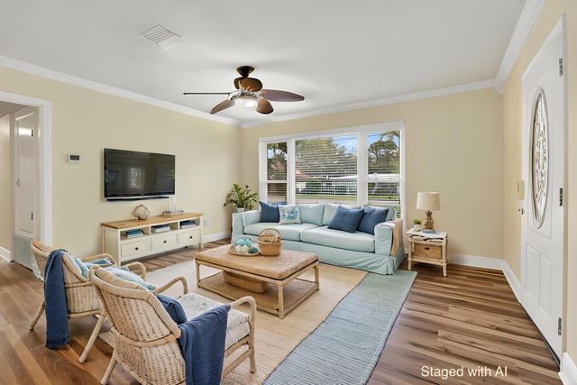 361 NE Gardner Drive, Fort Walton Beach, FL 32548