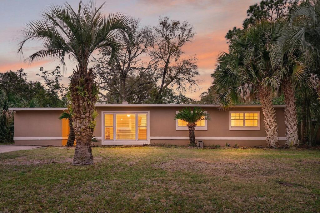 361 NE Gardner Drive, Fort Walton Beach, FL 32548