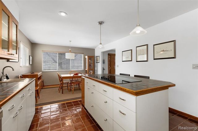 9801 Gibbs Road, Clarkston, MI 48348