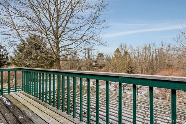 9801 Gibbs Road, Clarkston, MI 48348