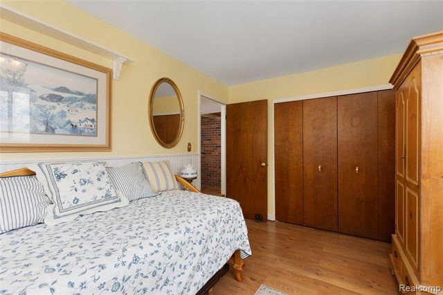 9801 Gibbs Road, Clarkston, MI 48348