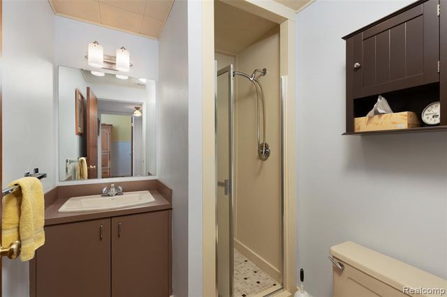 9801 Gibbs Road, Clarkston, MI 48348