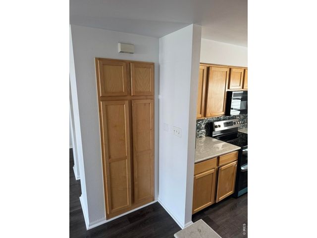 2155 Meadow Ct, Longmont, CO 80501
