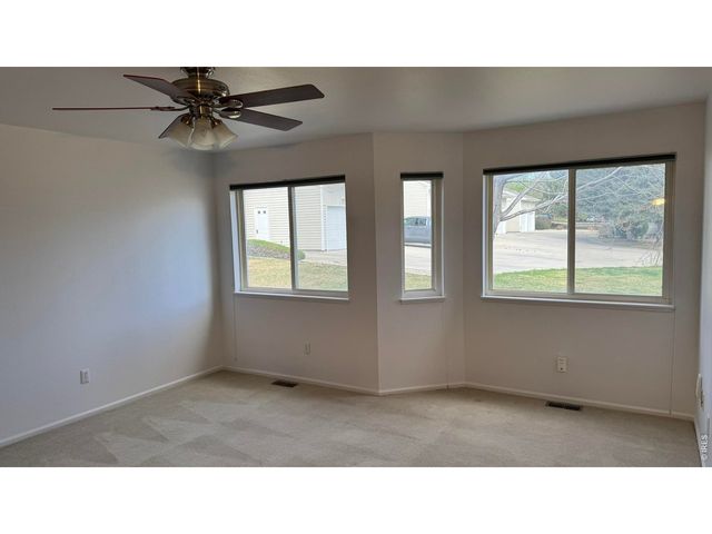 2155 Meadow Ct, Longmont, CO 80501