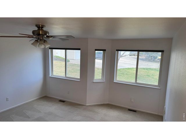 2155 Meadow Ct, Longmont, CO 80501