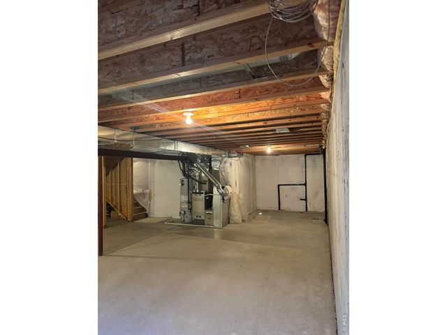 2155 Meadow Ct, Longmont, CO 80501