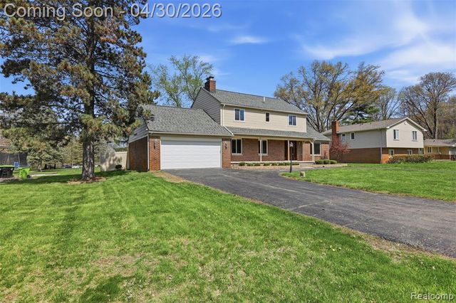 7978 Little Farm Lane, West Bloomfield, MI 48322