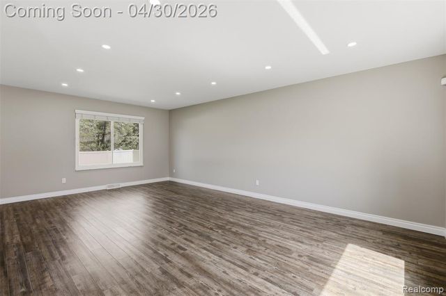 7978 Little Farm Lane, West Bloomfield, MI 48322