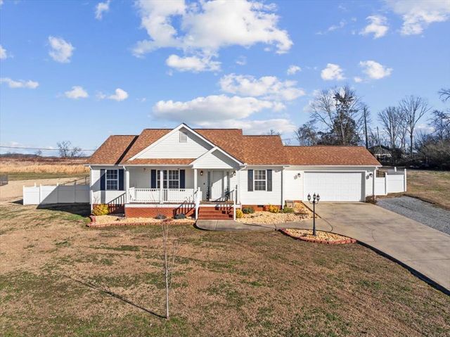 101 Lanier Drive, Chatsworth, GA 30705