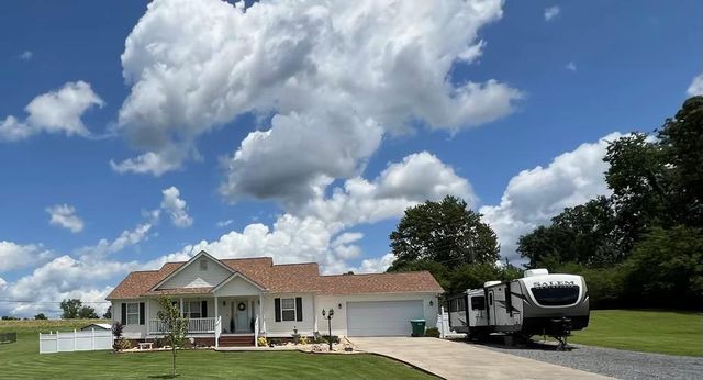 101 Lanier Drive, Chatsworth, GA 30705