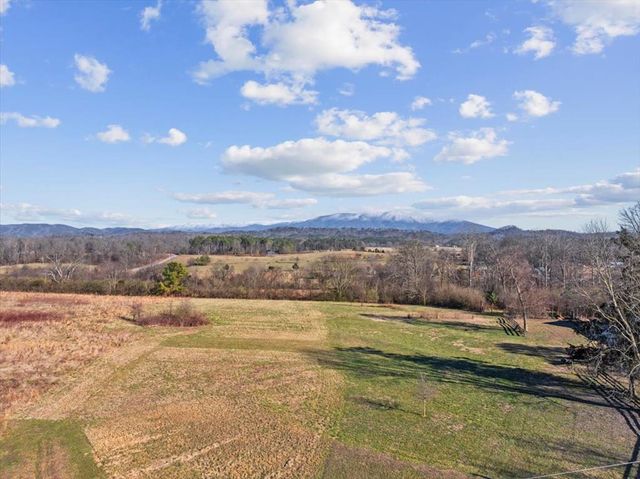 101 Lanier Drive, Chatsworth, GA 30705