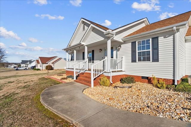 101 Lanier Drive, Chatsworth, GA 30705