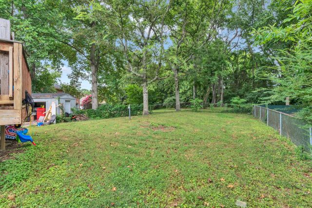 417 Harwell Dr, Hermitage, TN 37076