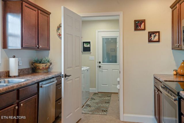 1437 Korey Blvd, Sevierville, TN 37876