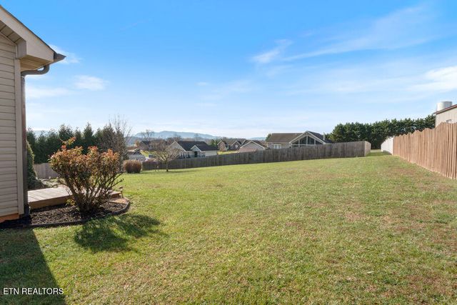 1437 Korey Blvd, Sevierville, TN 37876